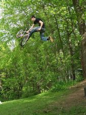 The Cycling Nightlife in Jerusalem