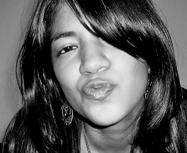 kiss-israel-lebanon swine flu photo