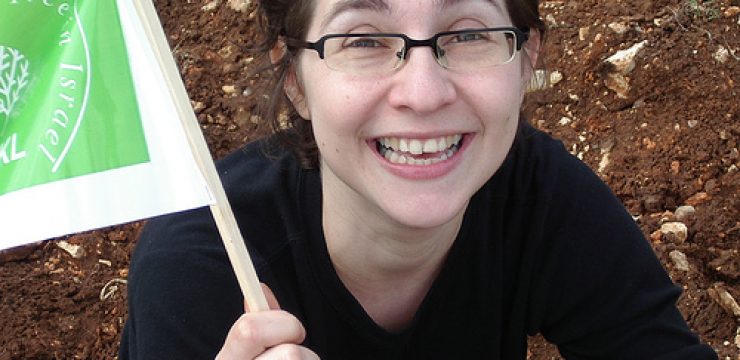 tree-planting-israel-woman-jnf-photo.jpg