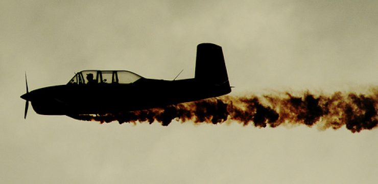 clean-sky-smoke-plane-carbon-offset-photo.jpg