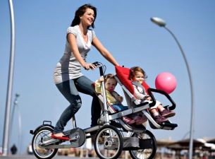The Taga Hybrid Bike-Stroller Goes from Road to Whole Foods Shopping in 30s Flat