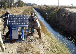 The IDF Adopts Solar Energy Field Rechargers in Army Practices