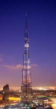 Burj Dubai towers above, but at What environmental cost?