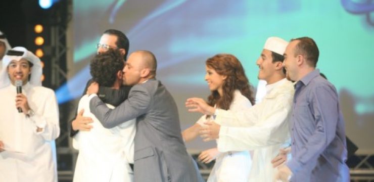 contestants-run-to-Bassam-Jalgha-after-being-announced-winner-500x3334.jpg