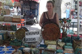 Tel Aviv's Artists' Market Offers Good Green "News" On Desy's Newspaper Designs