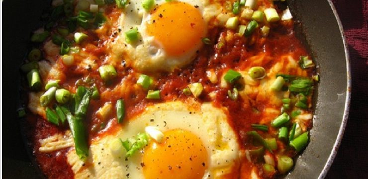 shakshouka-shakshuka-eggs-tunisia.jpg