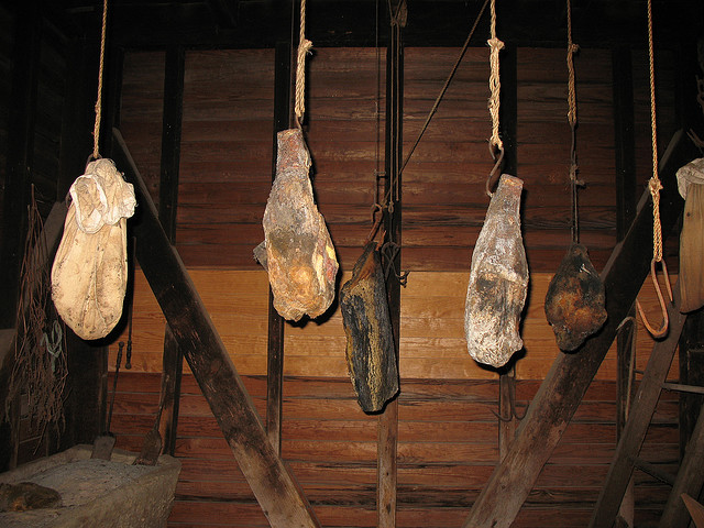 Muslim Vegetarians Say Eating Less Meat Is Friendlier