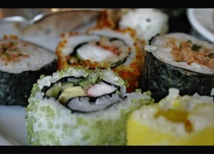Sushi, Healthy or Risky – 3 Factors to Consider