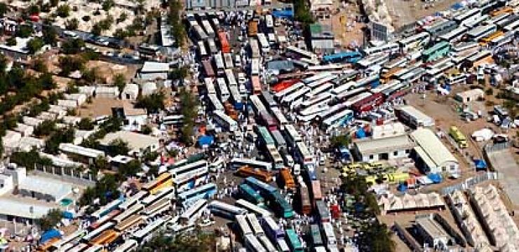 hajj-bus-medina-mecca-photo.jpg
