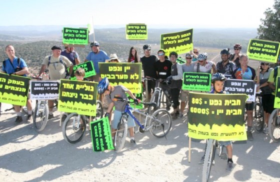oil-shale-protest-sign