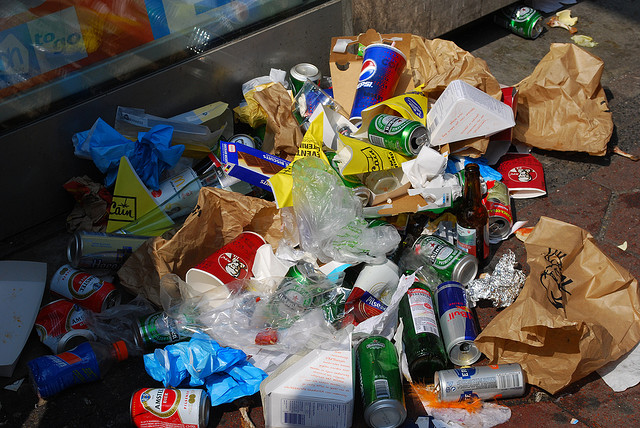 Israel To Fine Manufacturers $700 Per Ton Of Non-Recycled Packaging