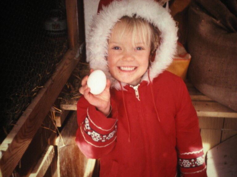 Eggs! Raise Your Own Hens In A Chicken Coop Built From Scrap