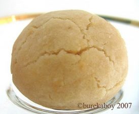 Make ghorabeya, Arab shortbread cookies