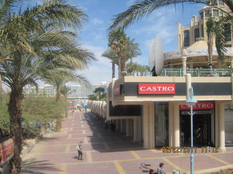 Leviathan Energy To Dedicate Wind Turbine To Hilton Hotel