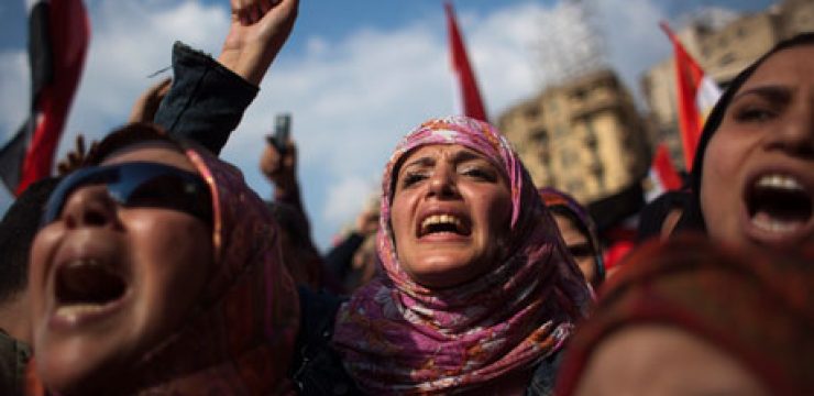 Egypt-Cairo-women-gather-to-protest-against-Mubarak-Photo-Emilio-Morenatti-AP.jpg