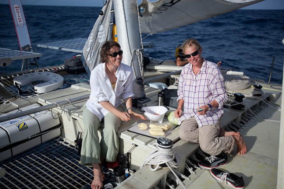 jo-royle-plastiki-5 plastiki, jo royle, Singeli Agnew