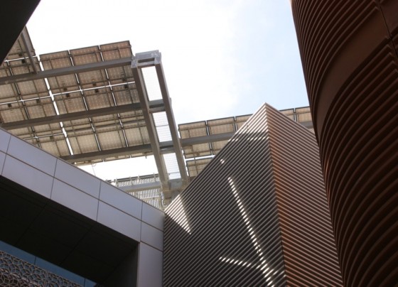 masdar-city-tafline-laylin masdar city, abu dhabi, green building, desert, zero carbon
