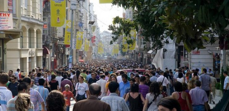 istiklal-crowds.jpg