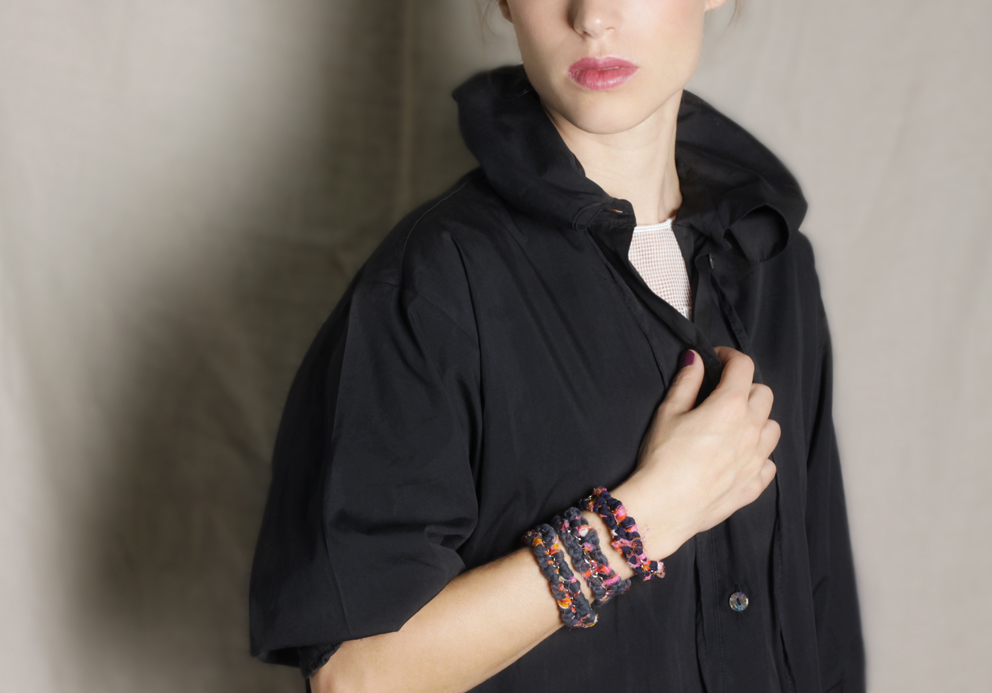 "fabric bracelet design"