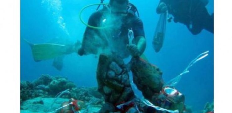 red-sea-trash-divers-jordan.jpg