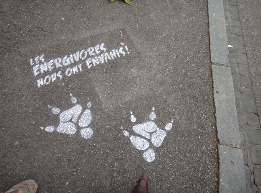 "milk paint graffiti"