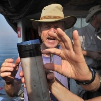 Zvi Ben-Avraham drilling dead sea, drying dead sea