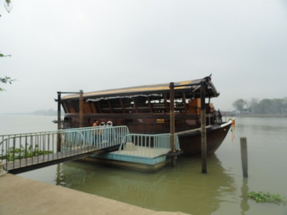 mekhala-cruise-bangkok-boat-chao-praya-1