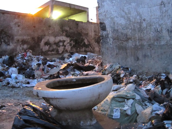 pollution, waste management, Tunis, medina, tourism, travel, health, recycling, waste, hazardous materials