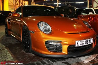 A Gold Porsche 997 GT2 – The Latest in Ungreen Super Luxury