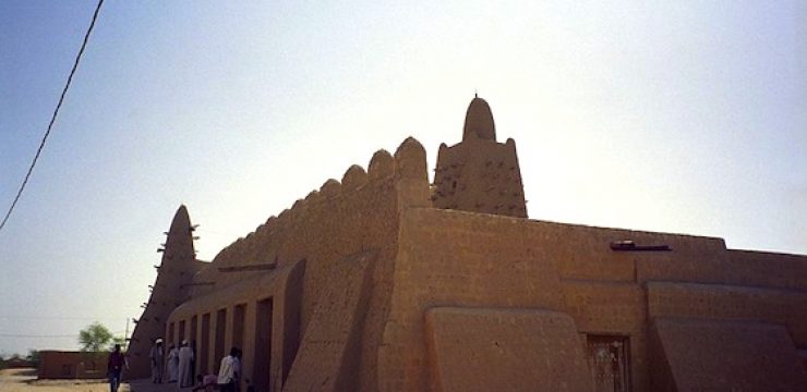 Djinguereber_Mosque_Timbuktu.jpg