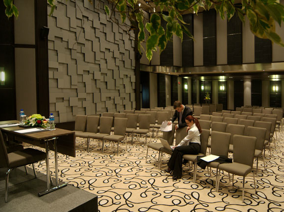 travel, energy efficiency, water conservation, Radisson Blu, green, Dubai, hotel