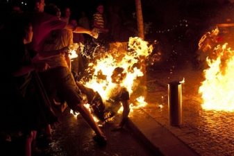 Israel Social Protestor Sets Himself on Fire At Jerusalem Rally