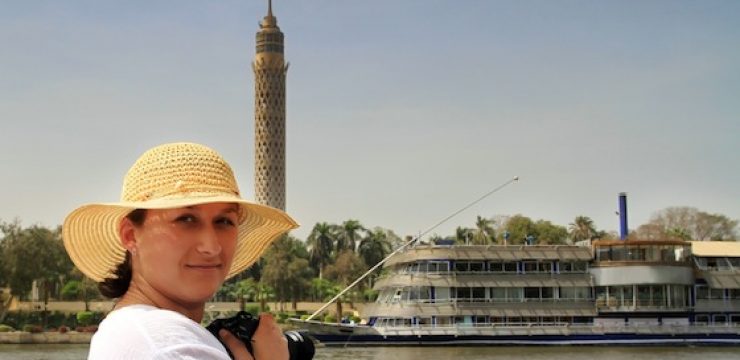 nile-cruise-woman.jpg