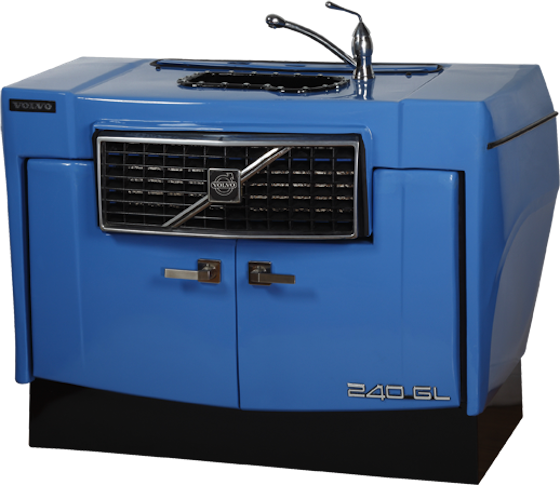 recycled materials, Israeli design, Ronen Tinman, automobiles, junkyard, bespoke furniture