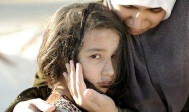 Syrian Desert People In Need of Sustainable Tents