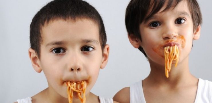 boys-eating-spaghetti.jpg
