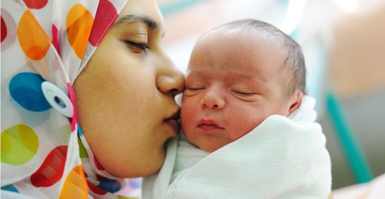 Fasting Pregnant Women During Ramadan Give Birth to Smaller Babies