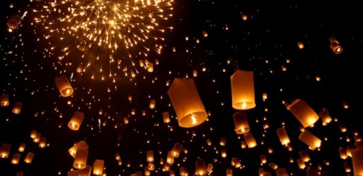 sky-lantern-wadi-rum-candles-festival.jpg