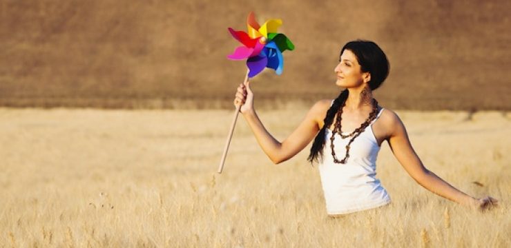 beautiful-woman-with-wind-toy.jpg
