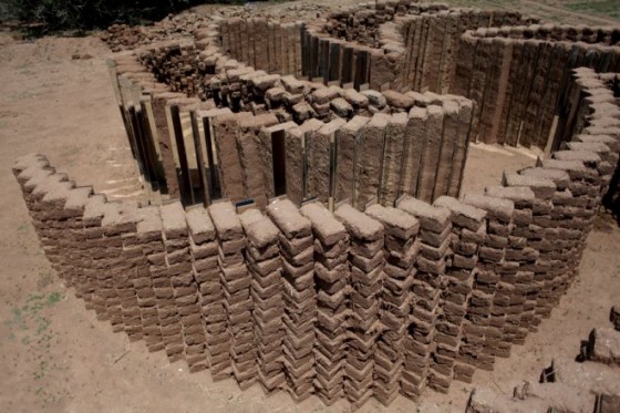 mud, earth, eco-art, Morocco, Marrakech, Biennale, design, mirrors, Elin Hansdottir