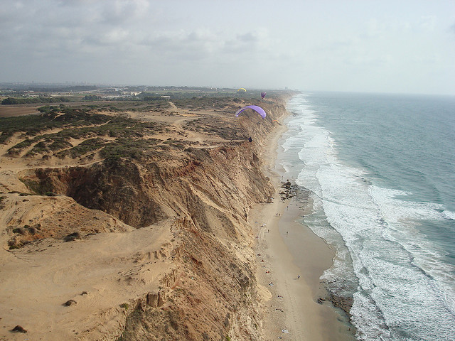 eco-community, social protest, activism, agriculture, tent city, Tel Aviv, Israel, Arsuf