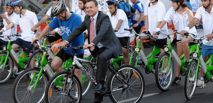 Dutch-Ambassador-at-TLV-bicycle-race-1.jpg