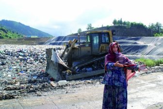 Polluting Paradise Documentary Follows Turkish Village’s Battle Against Invading Garbage