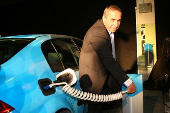 Better Place Israeli CEO Quits EV Car Company