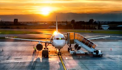 Qatar Airways Praised for its Natural Gas/Biofuel Push to the Skies