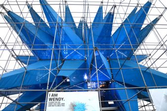 HWKN’s Spiky Air-Scrubbing Wendy Pavilion Debuts in Abu Dhabi