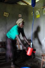 Portable LifeStraws Could Make Water Potable in Syria Refugee Camp