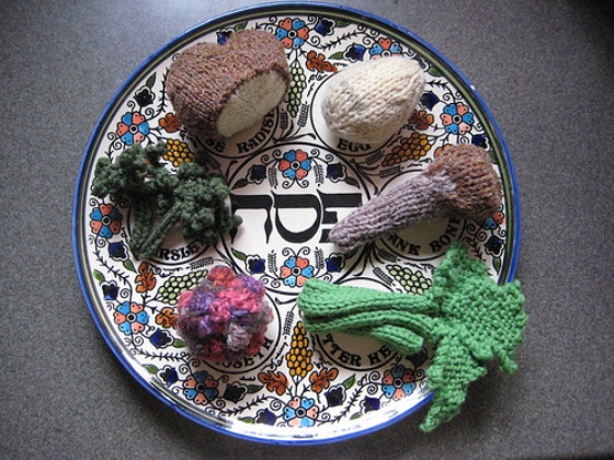 knitted seder plate middle east peace