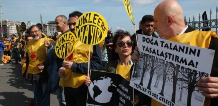nuclear-protest-turkey.jpg