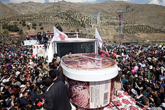 world's biggest tub of ice cream